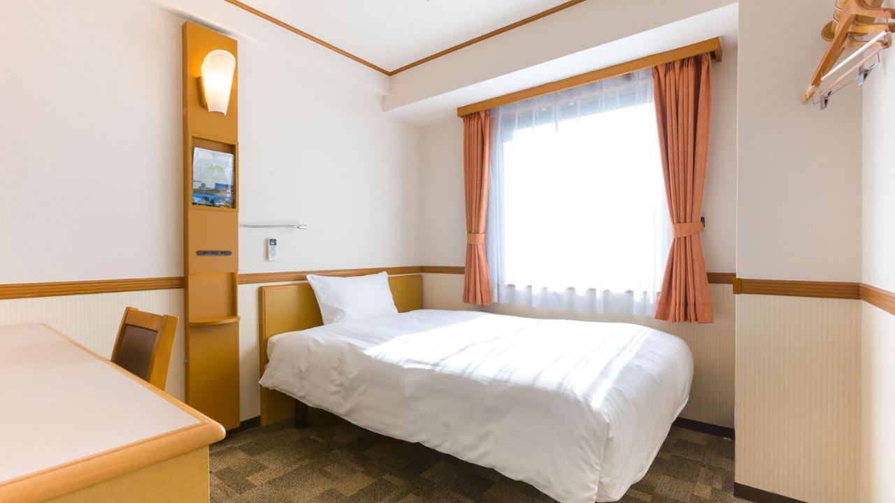 Toyoko Inn Kanda Akihabara Tokio Exterior foto