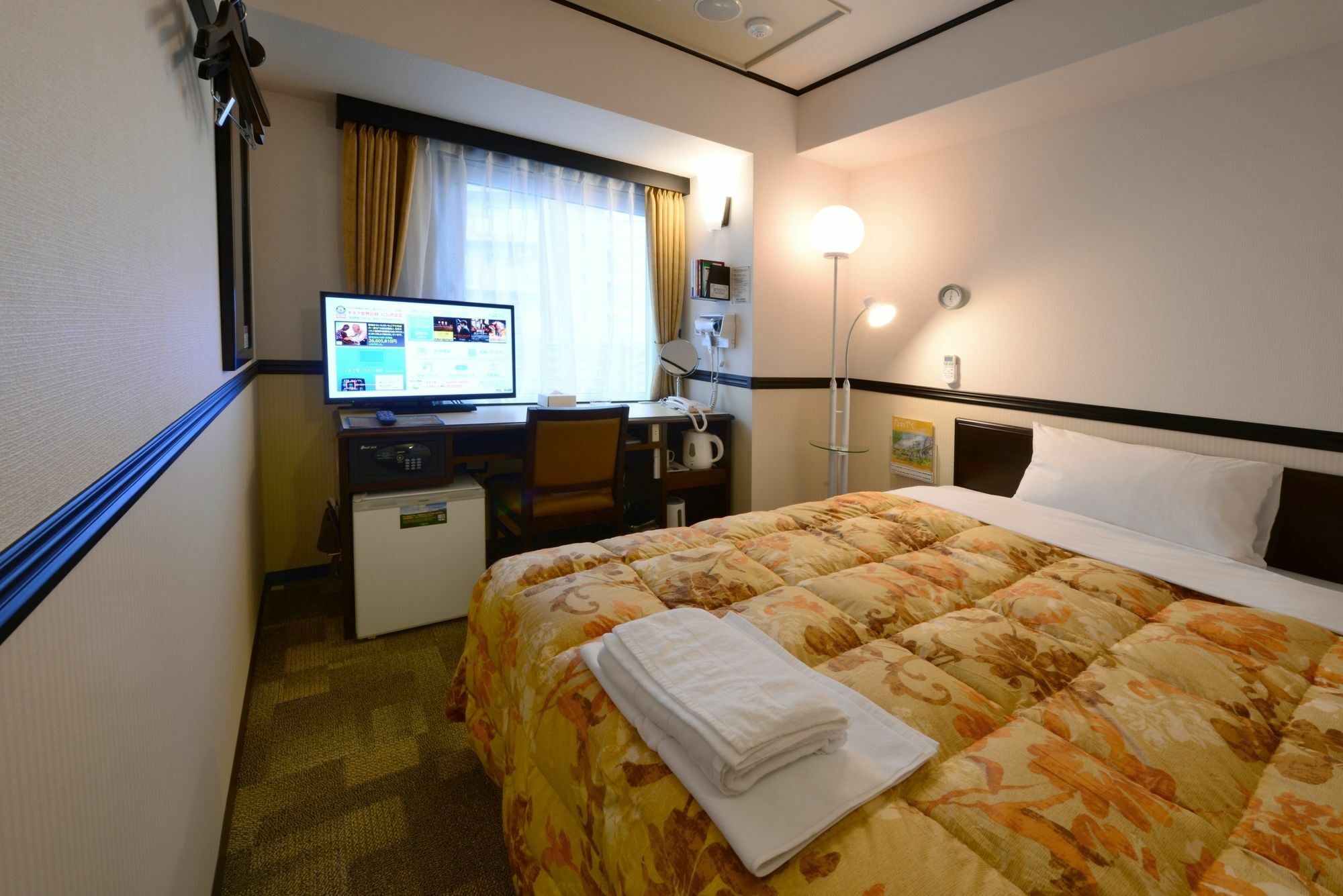 Toyoko Inn Kanda Akihabara Tokio Exterior foto