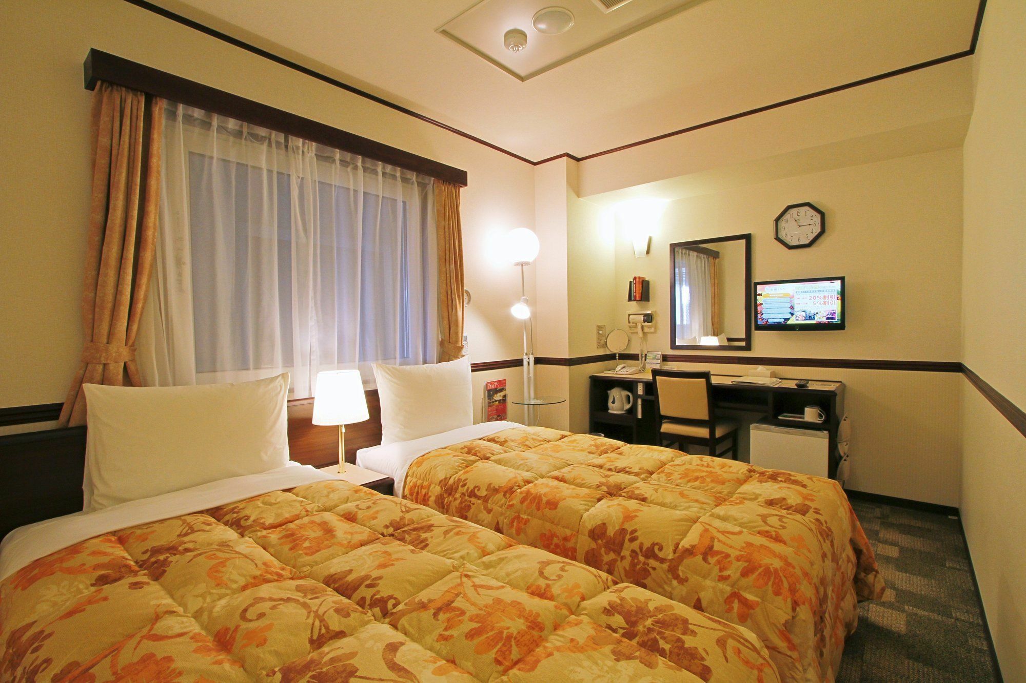 Toyoko Inn Kanda Akihabara Tokio Exterior foto